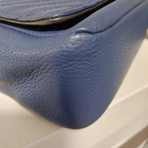 Karl Lagerfeld Paris Charlotte Quilted Pebble Bag - Picture 4 of 6